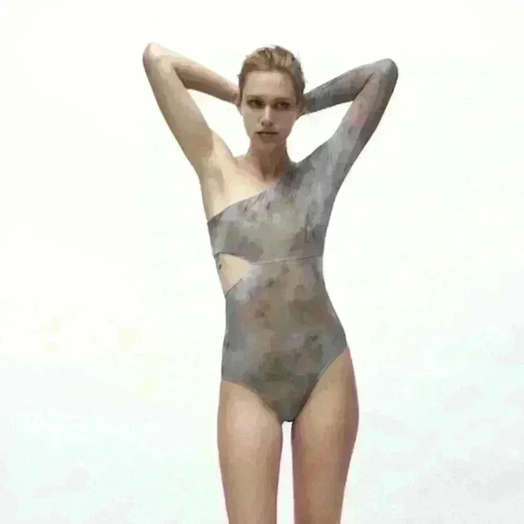 Zara Tops - ZARA Tulle cut out Bodysuit